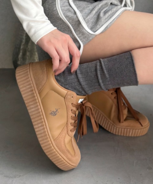 U.S. POLO ASSN.（ユーエスポロアッスン）の「U.S. POLO ASSN. ローカット 厚底 スニーカー（スニーカー・レディース・ホワイト/ベージュ系その他/ブラウン/ブラック/ホワイト×グレー/ピンク・22.5cm/23cm/23.5cm/24cm/24.5cm/25cm/25.5cm/26cm/26.5cm/27cm）」の5枚目の写真