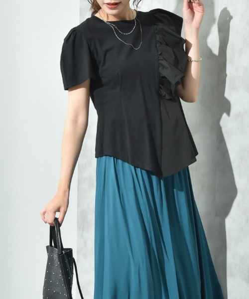 INTERPLANET（インタープラネット）の「異素材切替アシメフリルＴシャツ（Tシャツ/カットソー・レディース・オフホワイト/ブラック・FREE）」の2枚目の写真