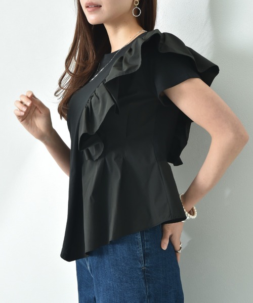 INTERPLANET（インタープラネット）の「異素材切替アシメフリルＴシャツ（Tシャツ/カットソー・レディース・オフホワイト/ブラック・FREE）」の12枚目の写真