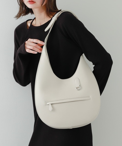 SENSE OF PLACE by URBAN RESEARCH（センスオブプレイスバイアーバンリサーチ）の「ワンハンドルラウンドバッグ（ショルダーバッグ・レディース・ブラウン/ブラック/アイボリー・ONE）」の2枚目の写真
