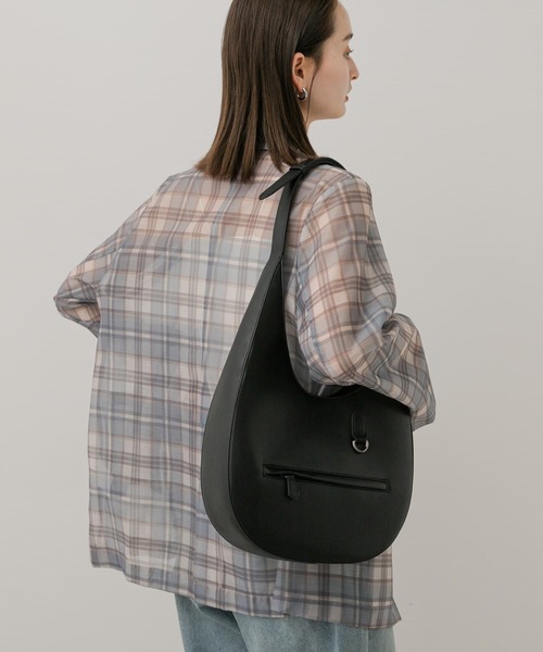 SENSE OF PLACE by URBAN RESEARCH（センスオブプレイスバイアーバンリサーチ）の「ワンハンドルラウンドバッグ（ショルダーバッグ・レディース・ブラウン/ブラック/アイボリー・ONE）」の7枚目の写真