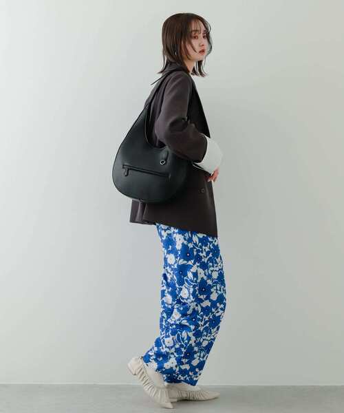 SENSE OF PLACE by URBAN RESEARCH（センスオブプレイスバイアーバンリサーチ）の「ワンハンドルラウンドバッグ（ショルダーバッグ・レディース・ブラウン/ブラック/アイボリー・ONE）」の11枚目の写真