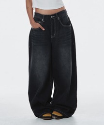 AMESWORLDWIDE（アメスワールドワイド）の「A'GEM/9 × .kom 『AMESWORLDWIDE/アメスワールドワイド』OVERFIT STITCH DENIM PANTS /オーバーフィットステッチデニムパンツ（デニムパンツ）」