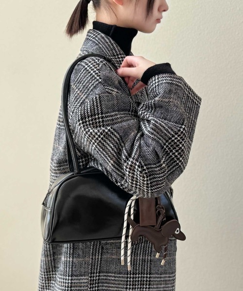 NOLITA LABORATORY(ノリータラボラトリー)の「【 NOLITA / ノリータ 】 バッグチャーム付き ミニボストン(ショルダーバッグ・レディース・ブラック/ブラウン/アイボリー・FREE)」の9枚目の写真