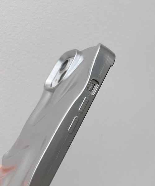 Fun & Daily(ファンアンドデイリー)の「Silver Wave iPhone Case 14 15 16 17 Pro ProMax(スマホケース/カバー・レディース・シルバー/シルバー系その他・iPhone 15/iPhone 15 Pro/iPhone 15 Pro Max/iPhone 16/iPhone 16 Pro/iPhone 16 Pro Max/iPhone 14 Pro Max/iPhone 14 Pro/iPhone 14/iPhone 17/iPhone 17 Pro/iPhone 17 Pro Max)」の11枚目の写真