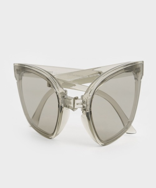 CHARLES & KEITH(チャールズ & キース)の「Brea ブリー フォルダブルサングラス(サングラス・レディース・ブラック/グレー・FREE)」の9枚目の写真