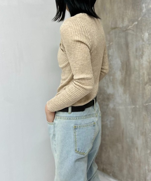 mebole(メボレ)の「ラウンドネックレイヤードトップ(Tシャツ/カットソー・レディース・オートミール/ピンク/アイボリー/ブラック/ブルー・FREE)」の20枚目の写真