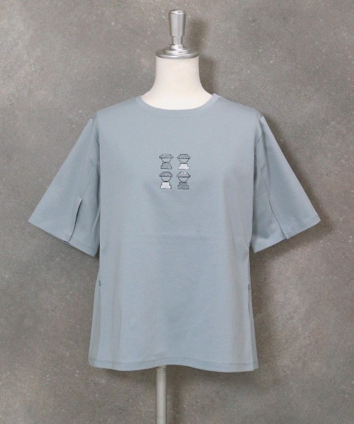 STUDIO PICONE(スタジオピッコーネ)の「スパンコールピコUV冷感Tシャツ(Tシャツ/カットソー・レディース・ライトパープル/ライトブルー/ブラック/ホワイト・L/M/LL)」の4枚目の写真