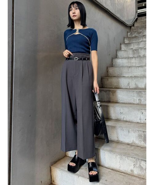 MURUA(ムルーア)の「バックルベルトサンダル(サンダル・レディース・ホワイト/ブラック/ゴールド系その他2・22.5/24.5/23.5)」の16枚目の写真