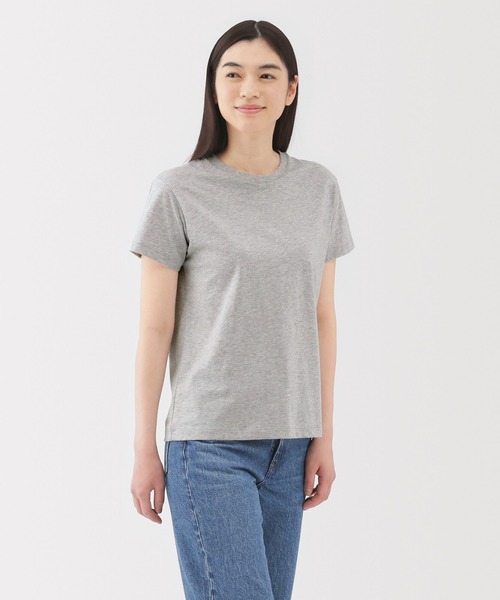 無印良品(ムジルシリョウヒン)の「婦人 天竺編みクルーネック半袖Tシャツ(Tシャツ/カットソー・レディース・ブルー系/ブラック/ライトイエロー/グレー/ホワイト/イエロー系/ブラック系/ライトピンク/ブラウン系・M/XS/XL/L/S)」の4枚目の写真