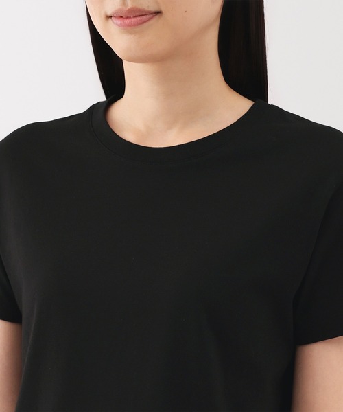 無印良品(ムジルシリョウヒン)の「婦人 天竺編みクルーネック半袖Tシャツ(Tシャツ/カットソー・レディース・ブルー系/ブラック/ライトイエロー/グレー/ホワイト/イエロー系/ブラック系/ライトピンク/ブラウン系・M/XS/XL/L/S)」の17枚目の写真