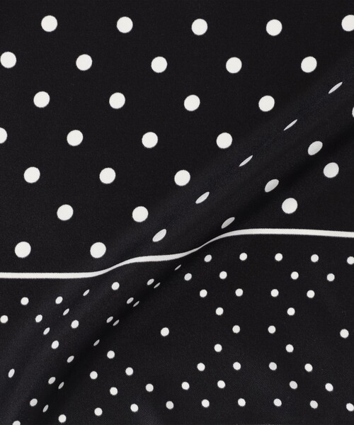 manipuri(マニプリ)の「manipuri ジオメドットスカーフ(マフラー・レディース・イエロー系その他2/ブラック系その他/ホワイト系その他・FREE)」の12枚目の写真