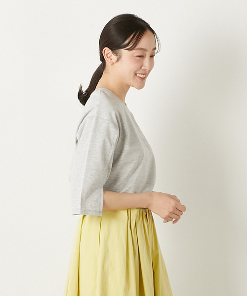 MELROSE claire(メルローズ クレール)の「ローマプリントTシャツ(Tシャツ/カットソー・レディース・ブラック/トップグレー/ホワイト・FREE)」の4枚目の写真