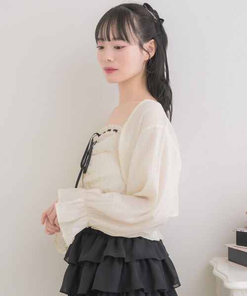 ems excite(エムズエキサイト)の「リボンステッチキャミ&ボレロSET(シャツ/ブラウス・レディース・ブラック/ナチュラル/ホワイト系その他・FREE)」の5枚目の写真