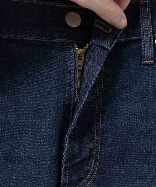 NAVY(ネイビー)の「NAVY SARARI COOLデニムストレートパンツ【冷感 ドライ ストレッチ】(デニムパンツ・メンズ・ワンウォッシュ/ブルー系その他・S/M/L/XL/XXL)」の22枚目の写真