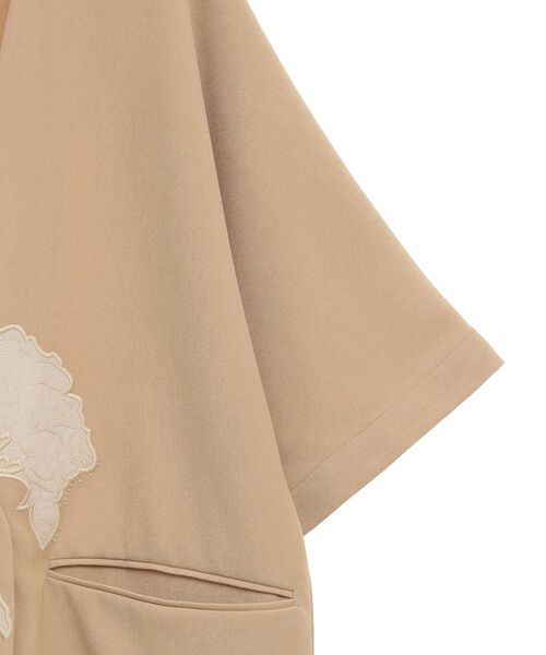 CRAFT STANDARD BOUTIQUE（クラフトスタンダードブティック）の「刺繍カラーレスジャケット（テーラードジャケット・レディース・ダークグレー/ベージュ・FREE）」の18枚目の写真