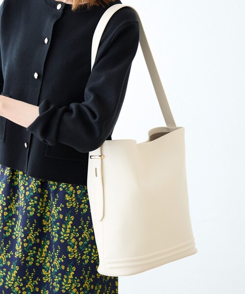 ROPE' PICNIC（ロペピクニック）の「【販売終了】【A4対応】2WAYショルダートートバッグ/通勤対応（トートバッグ・レディース・ホワイト/ブラック/グレー・FREE）」の2枚目の写真