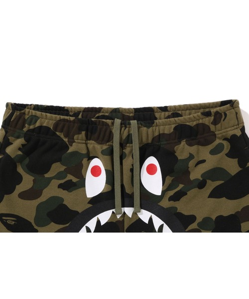 1st camo ハーフパンツ 1ST CAMO SHARK REGULAR FIT SWEAT SHORTS（スウェットパンツ