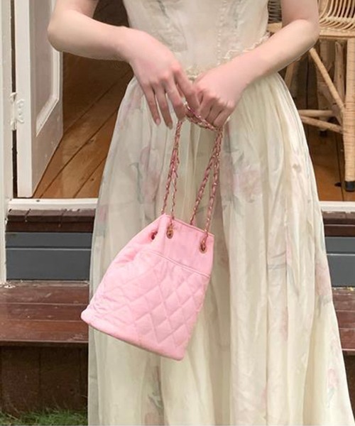 Jasmine Grandiflorum(ジャスミングランディフローラム)の「【Jasmine】2WAYキルティング巾着バッグ(ショルダーバッグ・レディース・ホワイト/ピンク/ミント/ブラック・FREE)」の18枚目の写真