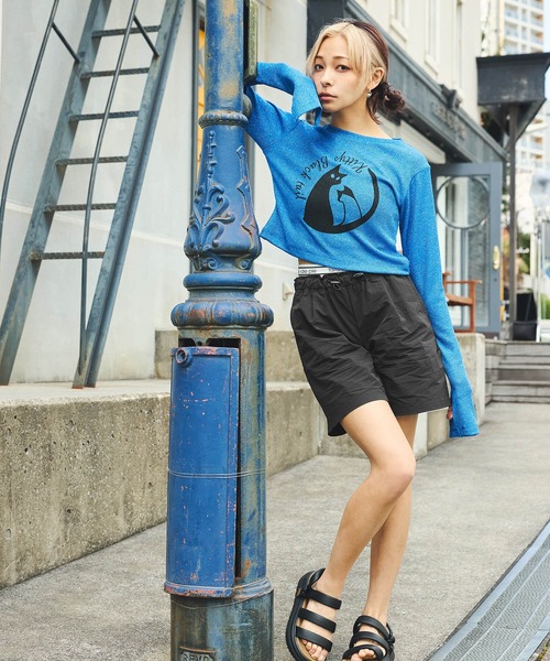 DURAS（デュラス）の「ベルスリーブラメトップス（Tシャツ/カットソー・レディース・ベージュ/ブルー/ライラック・MEDIUM/SMALL）」の6枚目の写真