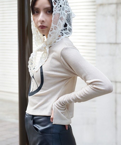 DURAS（デュラス）の「ベルスリーブラメトップス（Tシャツ/カットソー・レディース・ベージュ/ブルー/ライラック・MEDIUM/SMALL）」の18枚目の写真