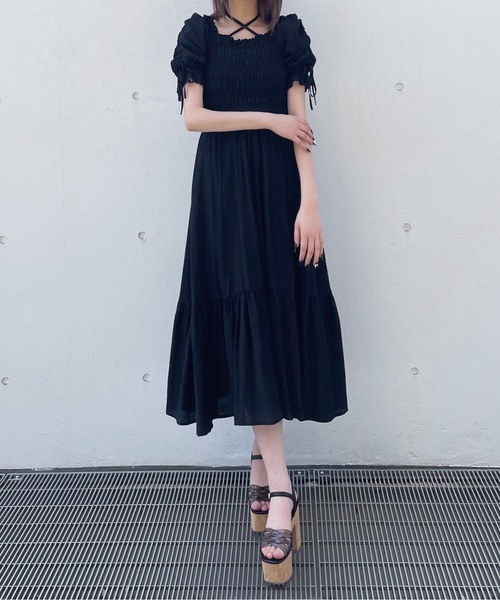 (今季のアイテム、人気・オンライン完売アイテム)シャーリングワンピース セール】レディース 小花柄オープンショルダーシャーリング