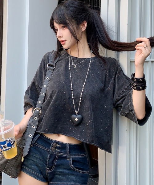 DEVICE(デバイス)の「ショート丈 ラメ ピグメントTシャツ(Tシャツ/カットソー・レディース・ブラック系その他/ブラック系その他2/ブラック・FREE)」の3枚目の写真