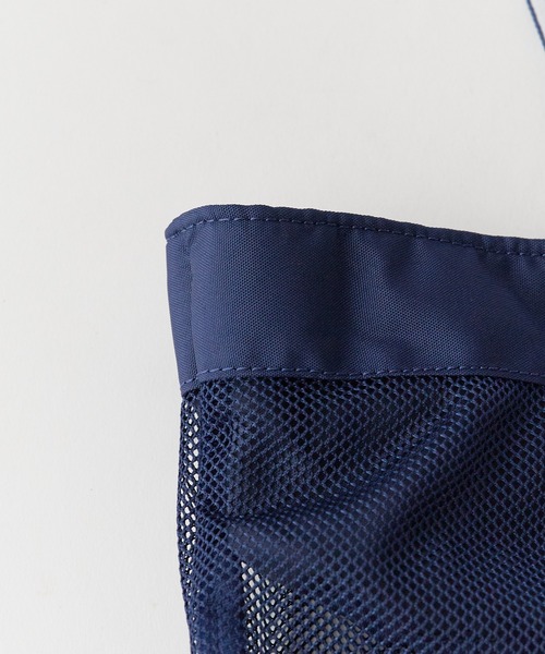 NIKE（ナイキ）の「NIKE/ナイキ 2WAY メッシュトート プールバッグ（ショルダーバッグ・キッズ・ベージュ/ブルー/オレンジ/ネイビー・ONE SIZE）」の6枚目の写真