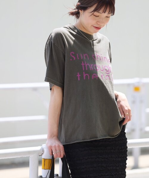THE DAY ON THE BEACH（ザデイオンザビーチ）の「【THE DAY ON THE BEACH】カットオフTシャツ（Tシャツ/カットソー・レディース・ライトパープル/ブラックミックス/ライトグレー/ホワイト系その他・FREE）」の20枚目の写真