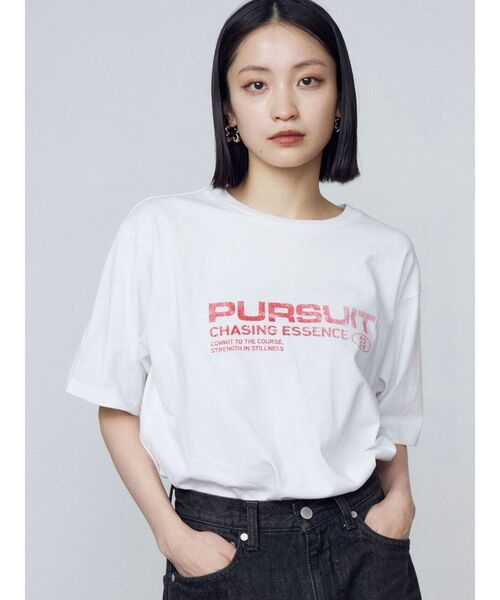 EMODA（エモダ）の「ロゴグラフィックTシャツ（Tシャツ/カットソー・レディース・グレー/ブラック/ブラウン/ホワイト・FREE）」の14枚目の写真