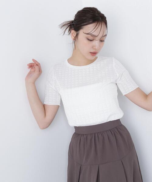 NATURAL BEAUTY BASIC(ナチュラルビューティーベーシック)の「◇ふくれジャガードコンパクトトップス(Tシャツ/カットソー・レディース・オフホワイト/ブラック/ピンク・FREE)」の21枚目の写真