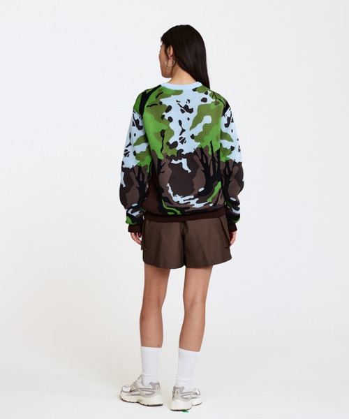 NIKE（ナイキ）の「ナイキ スポーツウェア エッセンシャル ウーブン ウィメンズ ハイウエスト 13cm カーゴ ショートパンツ / Nike Sportswear Essential Woven Women's High-Waisted 5" Cargo Shorts HM6983-004 Ironstone（カーゴパンツ・レディース・ブラウン系その他2・XS/XL/S/M/L）」の11枚目の写真