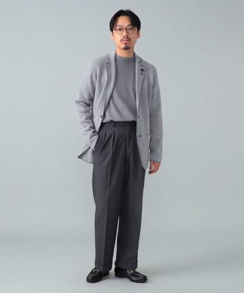 LARDINI ジャケット ネイビー グレー ヘリンボーン 秋冬 44 LARDINI」注目のヘリンボーンジャケットにカラーニットで彩りを