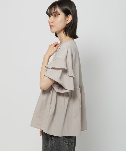 niko and...（ニコアンド）の「フリル切り替えペプラムTシャツ（Tシャツ/カットソー・レディース・オフホワイト/ライトグレー/ブラック/ラベンダー・MEDIUM/LARGE）」の10枚目の写真