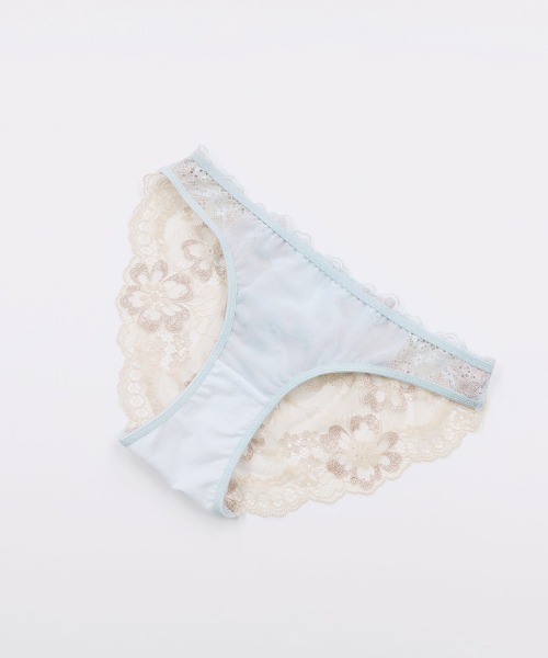ANNEBRA（アンブラ）の「Waltz バックオープンデザインショーツ（ショーツ・レディース・ライトブルー/ネイビー・M/L/XL）」の12枚目の写真