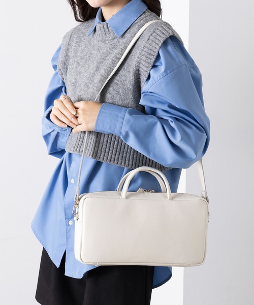 TIDEWAY(タイドウェイ)の「【TIDEWAY】ICY document 2way wide T3128(ハンドバッグ・レディース・ブラック/ホワイト/レッド/グレイッシュベージュ・FREE)」の16枚目の写真