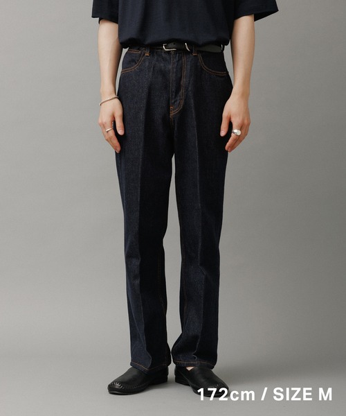ADAM ET ROPE'（アダムエロペ）の「ストレート デニムスラックス（デニムパンツ・メンズ・ネイビー/ブラック系その他・S/M/L/XL）」の20枚目の写真