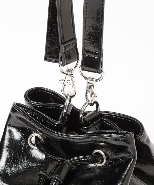 PAGEBOY（ページボーイ）の「チェーンキンチャクバッグ（ショルダーバッグ・レディース・ブラック/ダークブラウン・FREE）」の12枚目の写真