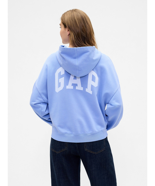 GAP（ギャップ）の「リラックス ミニGAPロゴ クロップドパーカー