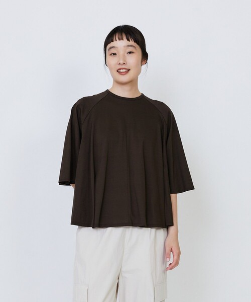 LOISIR(ロワズィール)の「オーガニックコットン天竺Aラインプルオーバー(Tシャツ/カットソー・レディース・ブラウン/ブルー/グレー・FREE)」の3枚目の写真