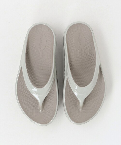 OOFOS(ウーフォス)の「<OOFOS>OOmega LUXE サンダル(サンダル・レディース・ダークブラウン/ナチュラル・8/6/7)」の17枚目の写真