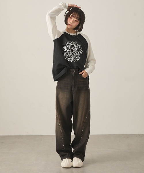 Snap club(スナップクラブ)の「【Snap club】グラフィックラインストーンワッフルラグランロンT(Tシャツ/カットソー・レディース・ホワイト系/ワイン/ブラック系/スミクロ・L/M)」の16枚目の写真