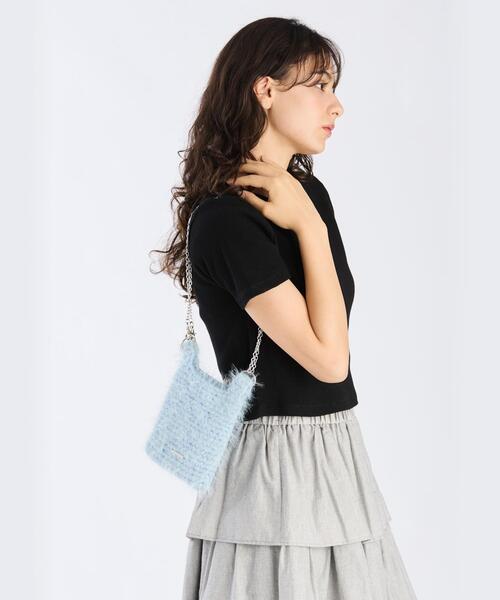 To b. by agnes b.（トゥービーバイアニエスベー）の「フラッフィー ミニ ポシェット（ショルダーバッグ・レディース・ブルー系その他・FREE）」の7枚目の写真
