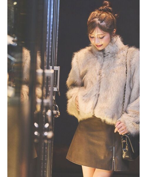 EATME（イートミー）の「スタンドカラーフェイクファーブルゾン（ブルゾン・レディース・ベージュ/オフホワイト/ブラック・FREE）」の13枚目の写真