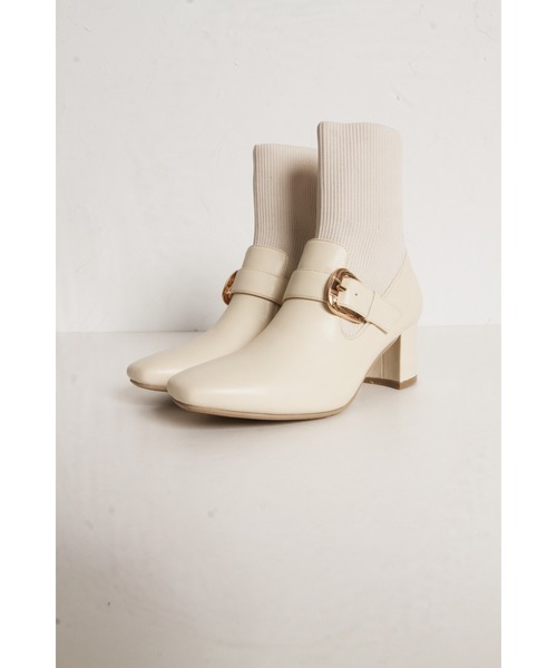 tocco closet（トッコ　クローゼット）の「ベルトデザインニットドッキングショートブーツ（ブーツ・レディース・ブラウン/ブラック/アイボリー・S/M/L）」の18枚目の写真