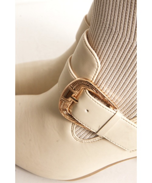 tocco closet（トッコ　クローゼット）の「ベルトデザインニットドッキングショートブーツ（ブーツ・レディース・ブラウン/ブラック/アイボリー・S/M/L）」の21枚目の写真