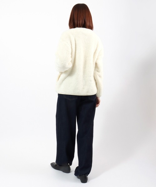 Champion(チャンピオン)の「Champion(チャンピオン)ワンポイントロゴ刺繍 シェルパフリースノーカラージャケット レディース/ボアブルゾン(ノーカラージャケット・レディース・ライトパープル/オフホワイト/ブラック・L/M)」の11枚目の写真