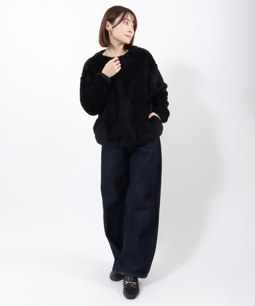 Champion(チャンピオン)の「Champion(チャンピオン)ワンポイントロゴ刺繍 シェルパフリースノーカラージャケット レディース/ボアブルゾン(ノーカラージャケット・レディース・ライトパープル/オフホワイト/ブラック・L/M)」の15枚目の写真