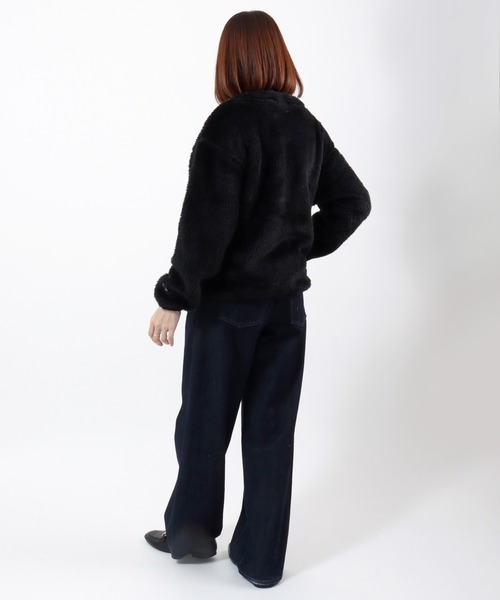 Champion(チャンピオン)の「Champion(チャンピオン)ワンポイントロゴ刺繍 シェルパフリースノーカラージャケット レディース/ボアブルゾン(ノーカラージャケット・レディース・ライトパープル/オフホワイト/ブラック・L/M)」の17枚目の写真