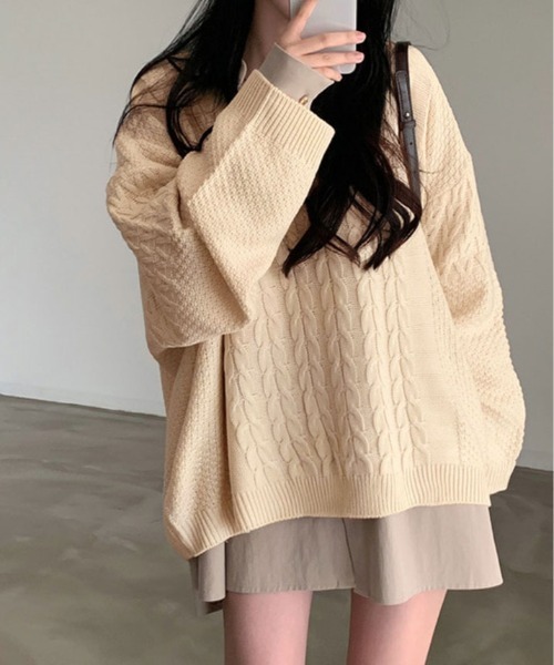 kirakiraShop(キラキラショップ)の「ゆるっと着て、こなれ感。Vネック オーバー サイズ ニット(ニット/セーター・レディース・ネイビー/クリーム/グレー・FREE)」の16枚目の写真